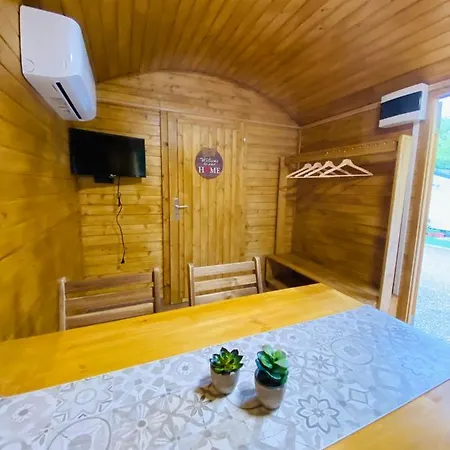 Camping Oliana Campsite Oliana