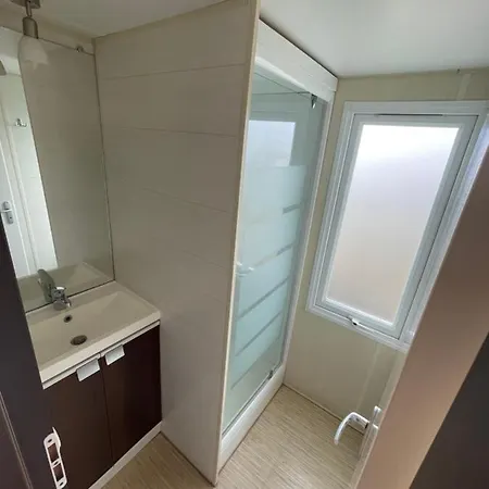 אתר קמפינג Camping Oliana Oliana