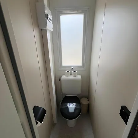 Camping Oliana אתר קמפינג *