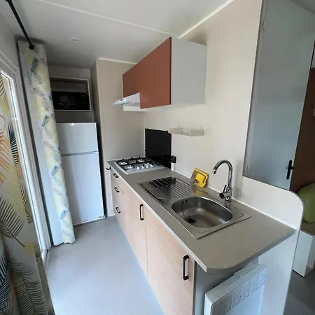 אתר קמפינג Camping Oliana Oliana